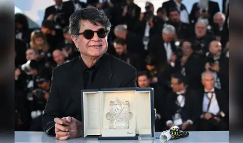 Cineasta iraní Jafar Panahi gana Palma de Oro.