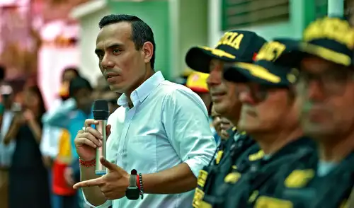 José Jerí no asume responsabilidad por el crimen.