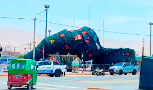 Monumento fue inaugurado en Plaza El Algarrobal, en Ilo. Foto: Cortesía