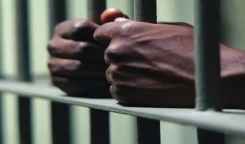 Los magistrados dictaron sentencia tras examinar las pruebas, incluyendo un monto de 10 mil soles de reparación civil. Fuente: Difusión.