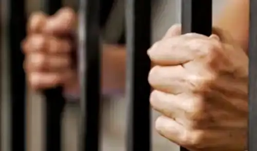 La denuncia se originó tras un mensaje extorsivo a la directora del centro educativo Yanapay. Fuente: Difusión.