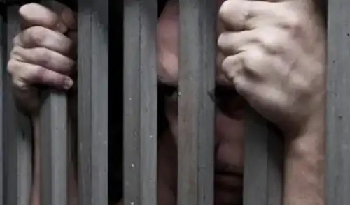 Los jueces impusieron también 25 mil soles de reparación civil y una pensión de 250 soles mensuales. Fuente: Difusión.