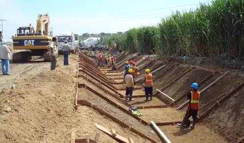 La alta cantidad de proyectos paralizados en Cusco refleja problemas graves en la ejecución y gestión de inversiones, señala el IPE.