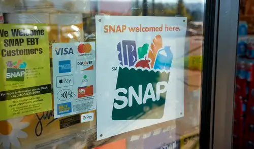 Programa SNAP en riesgo tras decisión de la administración de Trump. Programa SNAP en riesgo tras decisión de la administración de Trump.