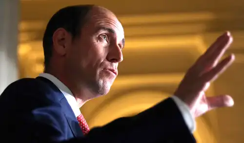 Martín Arrau buscó aclarar las declaraciones del diputado republicano José Meza. Foto: El Líbero Jefe de campaña de Kast habla sobre indulto a condenados por violación a menores tras críticas de Jara