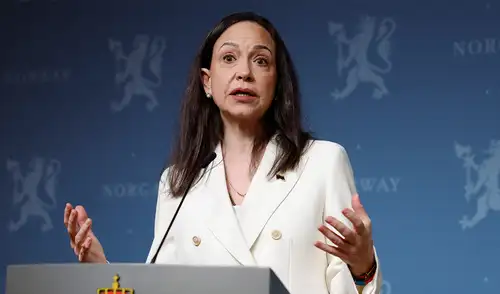 María Corina Machado llegó a Noruega para recibir el Premio Nobel de la Paz.