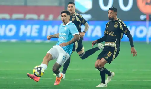 Sporting Cristal terminó cuarto en el acumulado, mientras que Cusco FC finalizó tercero. Foto: Carlos Felix/GLR Sporting Cristal terminó cuarto en el acumulado, mientras que Cusco FC finalizó tercero. Foto: Carlos Felix/GLR