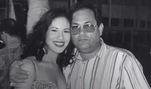 Abraham Quintanilla, padre de Selena Quintanilla, falleció a los 86 años. Abraham Quintanilla, padre de Selena Quintanilla, falleció a los 86 años.