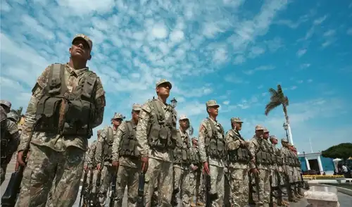 Fuerzas Armadas y Policía Nacional del Perú recibirán un aumento salarial. Sueldo PNP y Fuerzas Armadas 2026