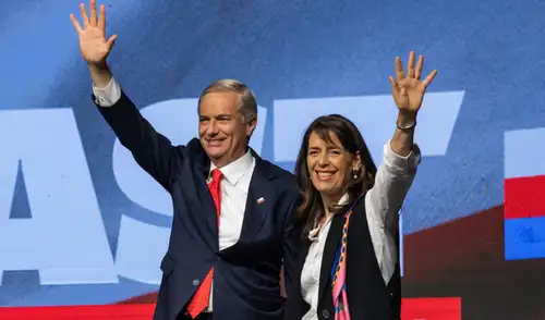 María Pía Adriasola reaparece en la escena pública tras la victoria de Kast. Foto: X María Pía Adriasola reaparece en la escena pública tras la victoria de Kast