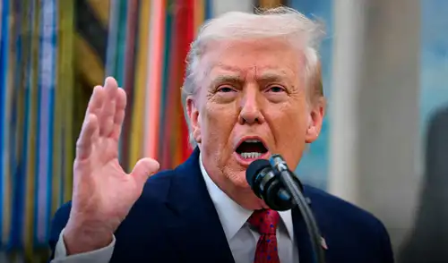 El Clan del Golfo es el cartel del narcotráfico más grande de Colombia y ahora declarado "grupo terrorista" por Estados Unidos. Estados Unidos declara grupo terrorista al Clan del Golfo, el cartel de narcotráfico en Colombia