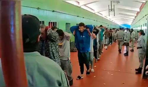 También se encontraron chips telefónicos. Foto: INPE También se encontraron chips telefónicos. Foto: INPE