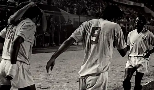 "Las mejores U en Crema y Negro" rememora a los equipos de Universitario más memorables. Foto: Antenor Guerra-García "Las mejores U en Crema y Negro" rememora a los equipos de Universitario más memorables. Foto: Antenor Guerra-García