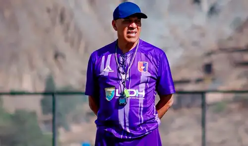 Roberto Mosquera y su molestia por técnicos extranjeros que llegan sin experiencia al fútbol peruano. Foto: Alianza Universidad Roberto Mosquera y su molestia por técnicos extranjeros que llegan sin experiencia al fútbol peruano. Foto: Alianza Universidad