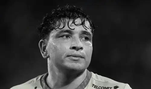 Mario Pineida se desempeñó como lateral izquierdo en Barcelona SC. Foto: X Murió Mario Pineida, futbolista del Barcelona de Ecuador