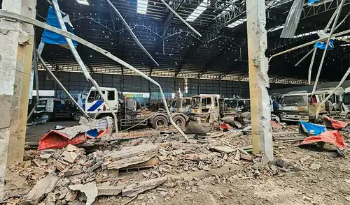 El conflicto fronterizo entre Camboya y Tailandia se intensifica tras un bombardeo en Poipet, uno de los cruces más importantes entre ambos países.