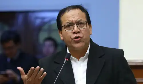 Congresista Roberto Sánchez de Juntos por el Perú habría infringido neutralidad electoral, según JEE