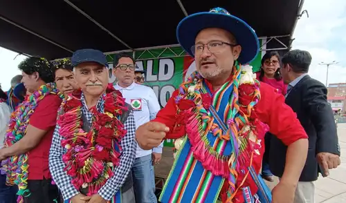 Atencio también criticó a candidato Alfonso López Chau. Foto: Liubomir Fernández - La República.