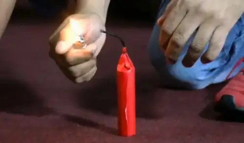 Un menor de 17 años resultó herido tras la explosión de un cartucho de dinamita en Pisco, Ica, mientras presuntamente intentaba colocarlo en un negocio.