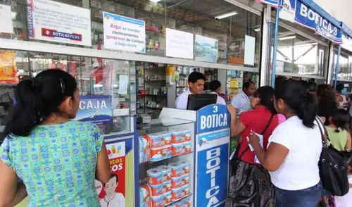 Servicios públicos atenderán durante Navidad.