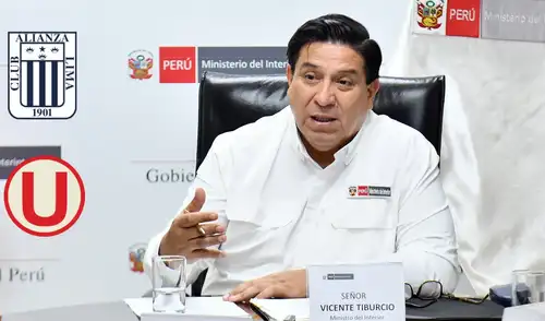 Vicente Tiburcio sorprendió al revelar que los eventos no pueden cruzarse por temas de seguridad. Foto: Perú 21/Composición LR Vicente Tiburcio sorprendió al revelar que los eventos no pueden cruzarse por temas de seguridad. Foto: Perú 21/Composición LR