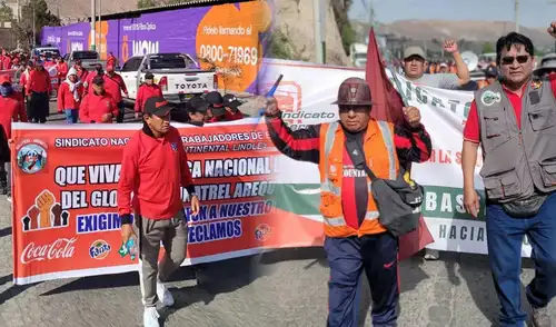 Demandas laborales se hicieron escuchar en calles de Arequipa. Foto: composición LR.