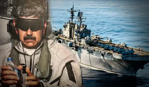 La primera imagen de Nicolás Maduro lo muestra abordo del USS Iwo Jima, esposado y con vestimenta informal (ropa gris).