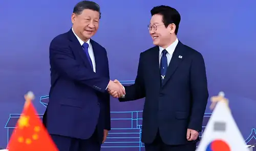 Xi hizo un llamado a su homólogo surcoreano en medio de tensiones con Corea del Norte. Xi hizo un llamado a su homólogo surcoreano en medio de tensiones con Corea del Norte.