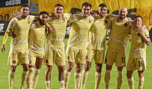 El equipo imperial terminó la Liga 1 2025 en el segundo lugar del acumulado. Foto: Cusco FC