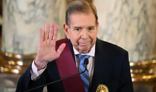 Edmundo González exige que se reconozca su victoria electoral en Venezuela. Edmundo González exige que se reconozca su victoria electoral en Venezuela.