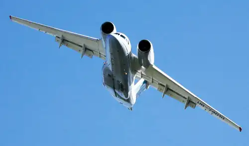 Modelo An-74. Este avión solo lo fabrica en el mundo la compañía ucraniana Antonov. Foto: La República Modelo An-74. Este avión solo lo fabrica en el mundo la compañía ucraniana Antonov. Foto: La República