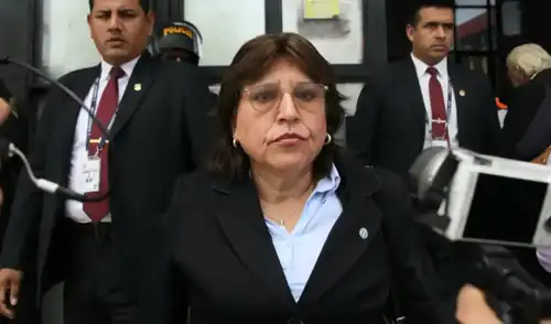 Delia Espinoza podría ser destituida como fiscal suprema.