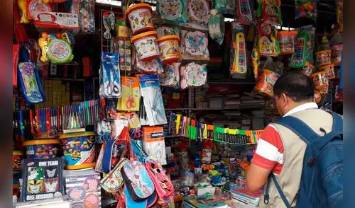 Los precios de los útiles escolares podría ser un 5% y 8% mayor con respecto al 2025 debido a la inflación y el flete.