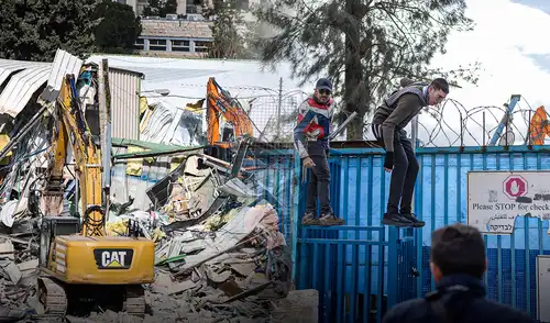 El martes 20 de enero, las autoridades de Israel iniciaron la demolición de la sede de la Agencia de Naciones Unidas para los Refugiados de Palestina en Oriente Próximo (UNRWA) en Jerusalén Este.