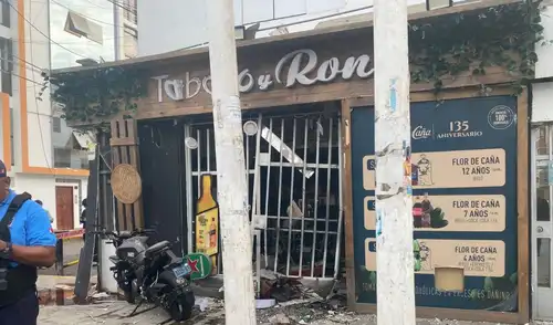 Atentado a licorería Tabaco y Ron en Trujillo.