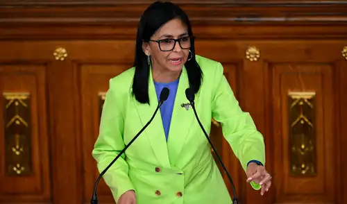 Un video filtrado revela las declaraciones de Delcy Rodríguez sobre la captura de Nicolás Maduro por el ejército de EE. UU. y las amenazas recibidas por líderes del régimen venezolano.