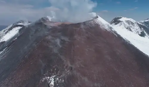 El IGP emitió la alerta tras la explosión en el volcán Sabancaya