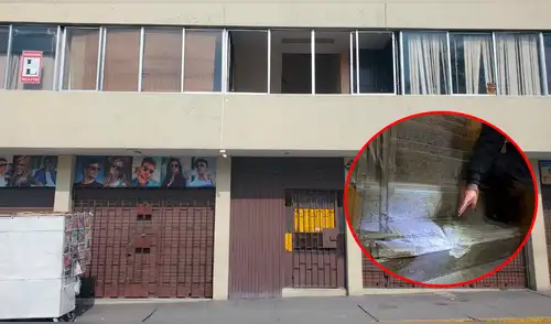 Ataque dejo con daños en las ventanas y escaleras del centro comercial. Foto: Composición LR / Mirelia Quispe, La República / PNP