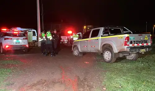 Delincuentes se enfrentan a efectivo de la PNP en Juliaca.
