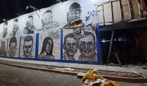 Un artefacto explosivo fue detonado en la discoteca Tabaco Marino de la urbanización San Isidro, causando daños materiales y dejando un herido.