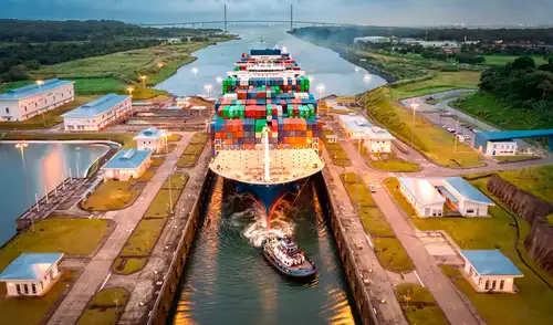 China recibe fallo contra concesión portuaria ubicado en el Canal de Panamá.