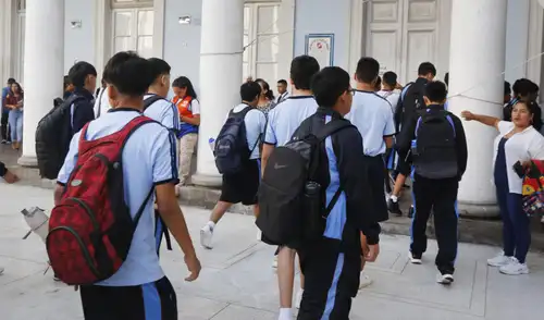 Matrícula virtual para el nuevo año escolar 2026.