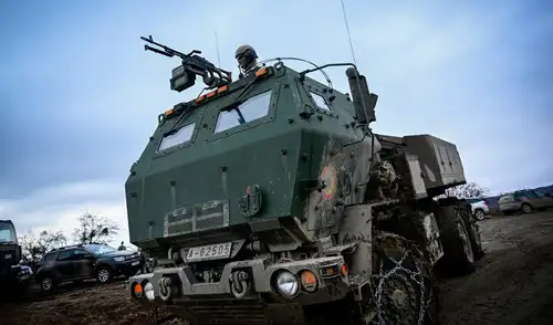 La OTAN lanza la misión Arctic Sentry para reforzar su presencia en el Ártico, en respuesta a la creciente actividad rusa y el interés estratégico de China en la región.