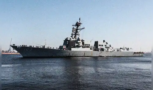 Dos buques de guerra estadounidenses asignados al Caribe chocaron durante reabastecimiento de combustible