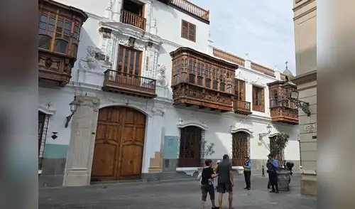 El agraviado denuncia el acto en sus redes sociales y exigió mayor control de parte de las autoridades.