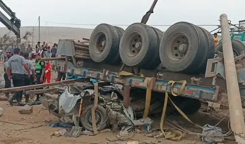 Las víctimas mortales estaban regresando de un día de playa, según informan testigos Las víctimas mortales estaban regresando de un día de playa, según informan testigos