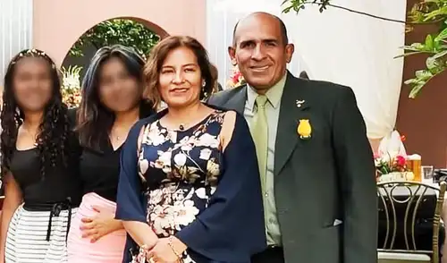 Retrato. El coronel FAP Javier Nole, su esposa Ivis Rodríguez y sus hijas Radnia y Fátima. Foto: La República