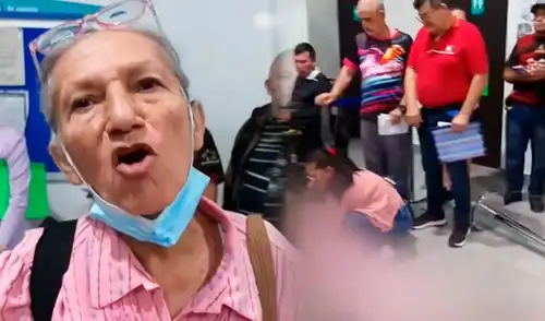 La paciente no soportó la negativa del centro de salud para entregarle sus medicinas y sufrió un ataque al corazón.
