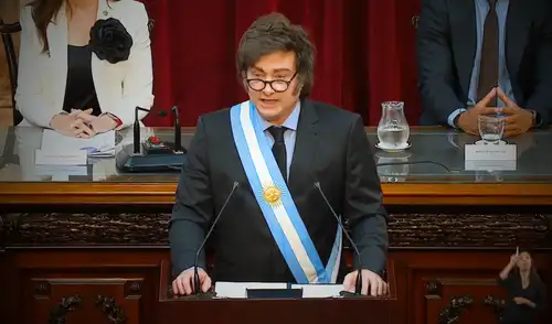 El Congreso de Argentina aprobó la Ley de Modernización Laboral de Javier Milei. El Congreso de Argentina aprobó la Ley de Modernización Laboral de Javier Milei.