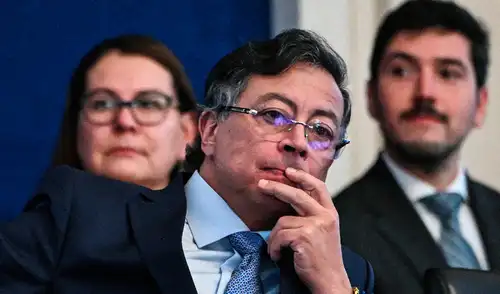 La familia advirtió que recurrirá a organismos internacionales si no se producen progresos en el proceso judicial en Colombia. Foto: AFP. Gustavo Petro es denunciado por familia de menor tras divulgar datos de su historia clínica